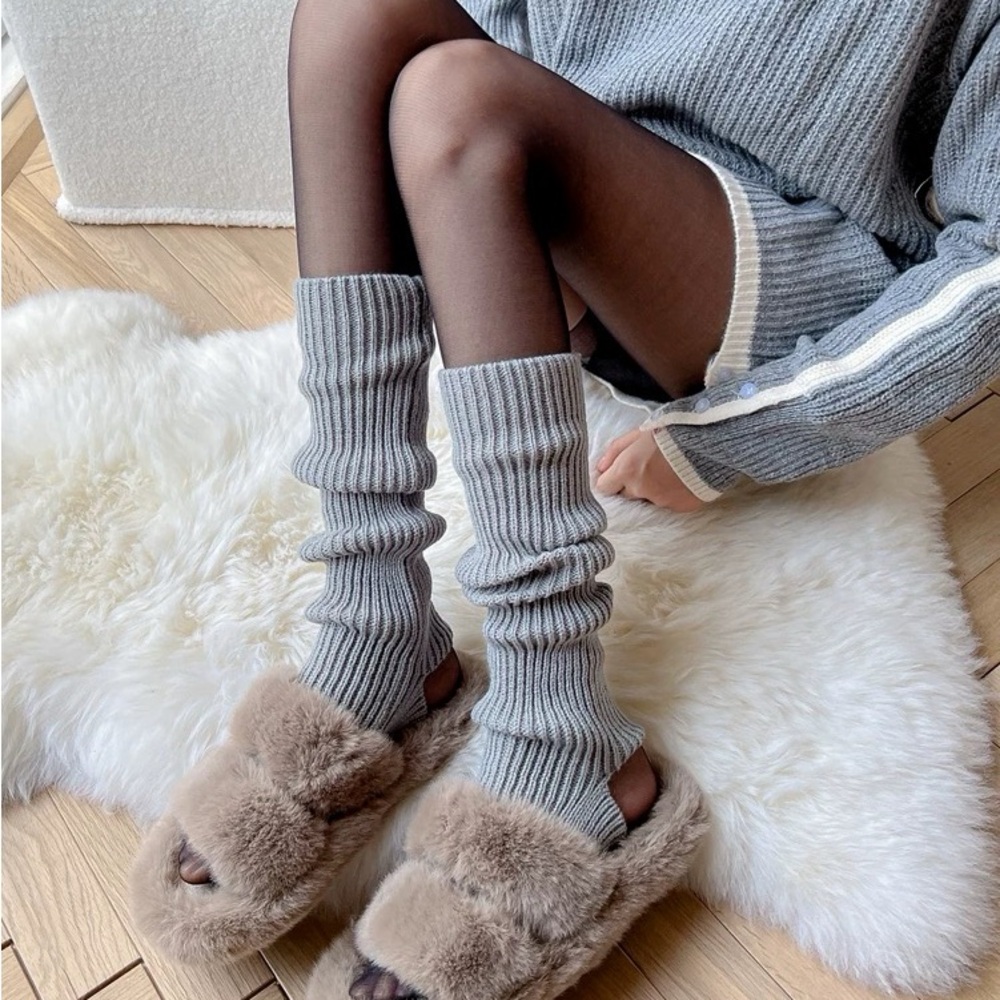 Gray Footed Stacking Socks